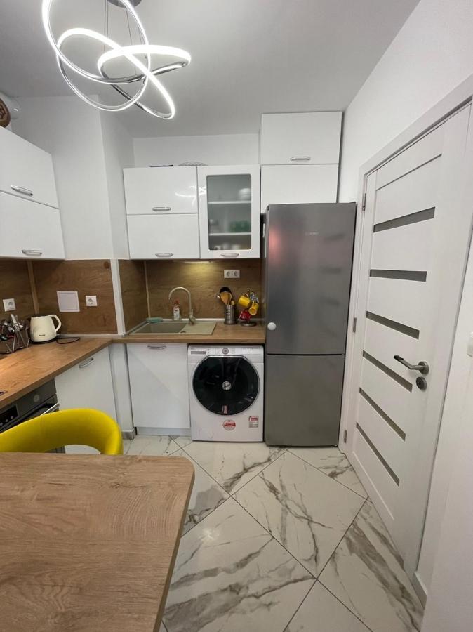 Sun&Moon Apartment Обзор Екстер'єр фото